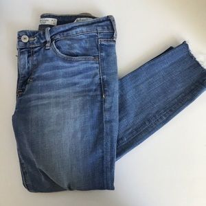 VINTAGE Abercrombie and Fitch cut off skinny jeans